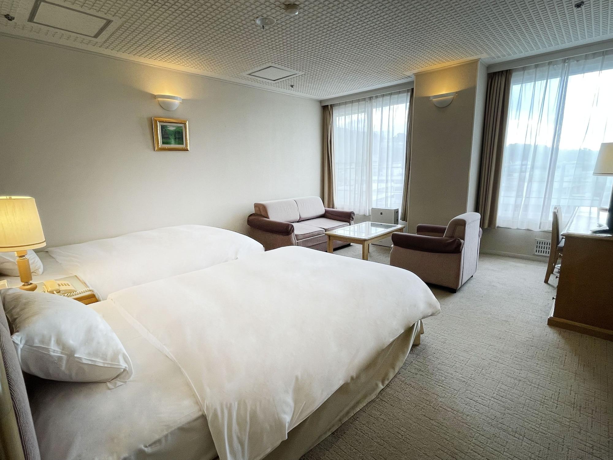 Shirahama Key Terrace Hotel Seamore Экстерьер фото