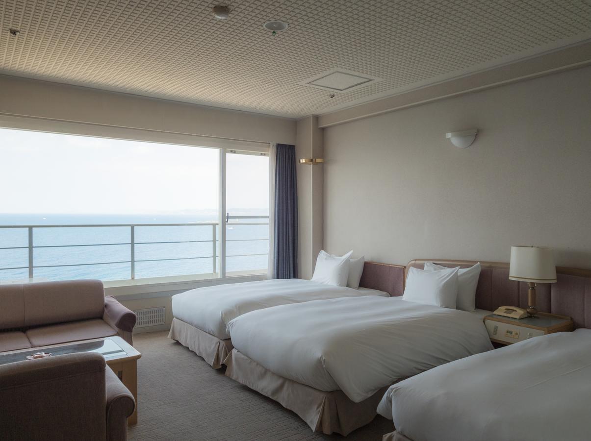 Shirahama Key Terrace Hotel Seamore Экстерьер фото