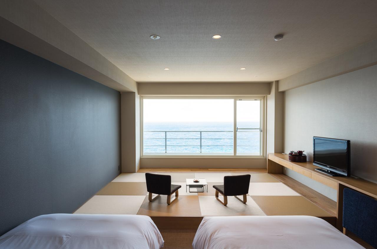 Shirahama Key Terrace Hotel Seamore Экстерьер фото