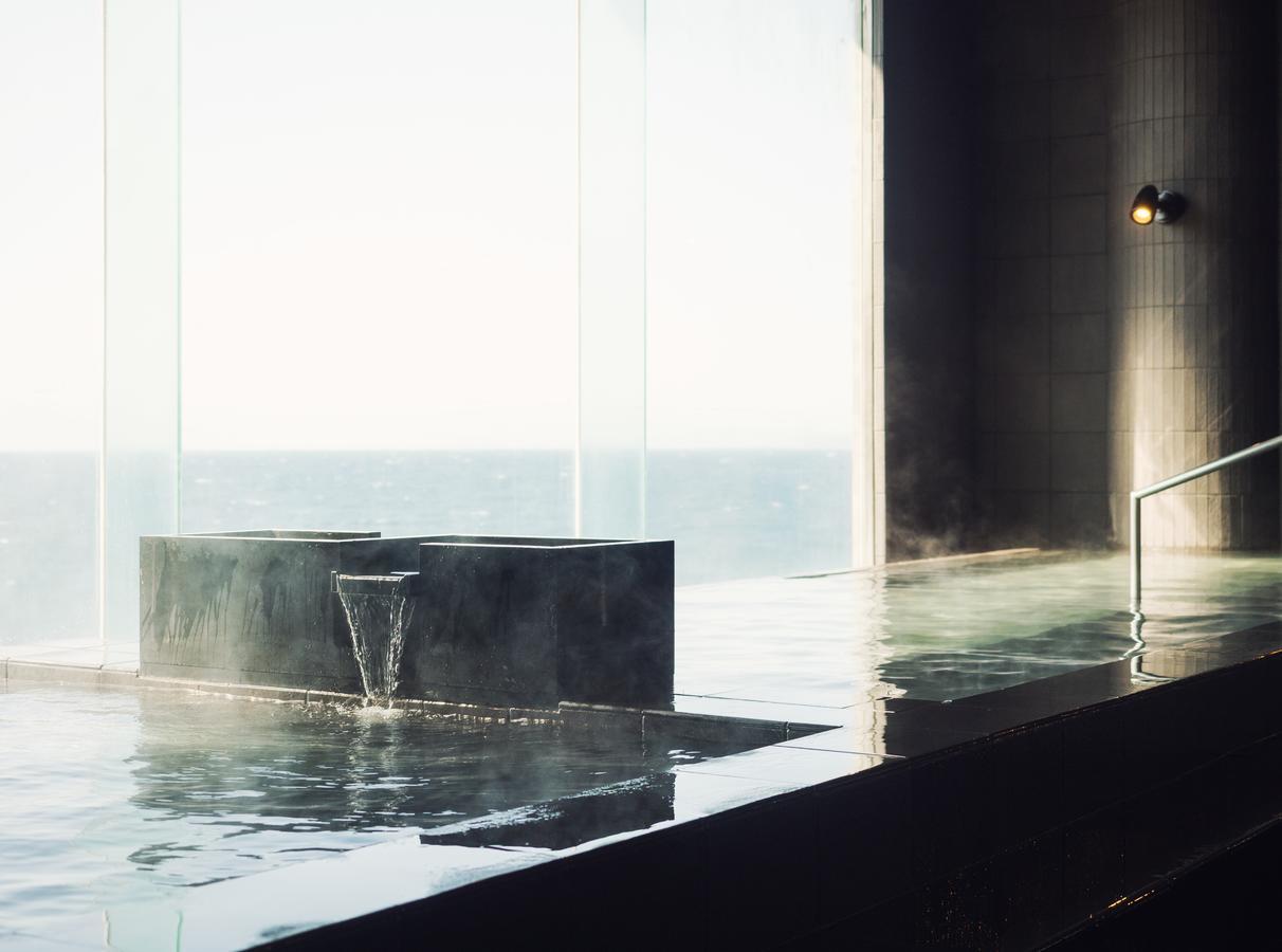 Shirahama Key Terrace Hotel Seamore Экстерьер фото