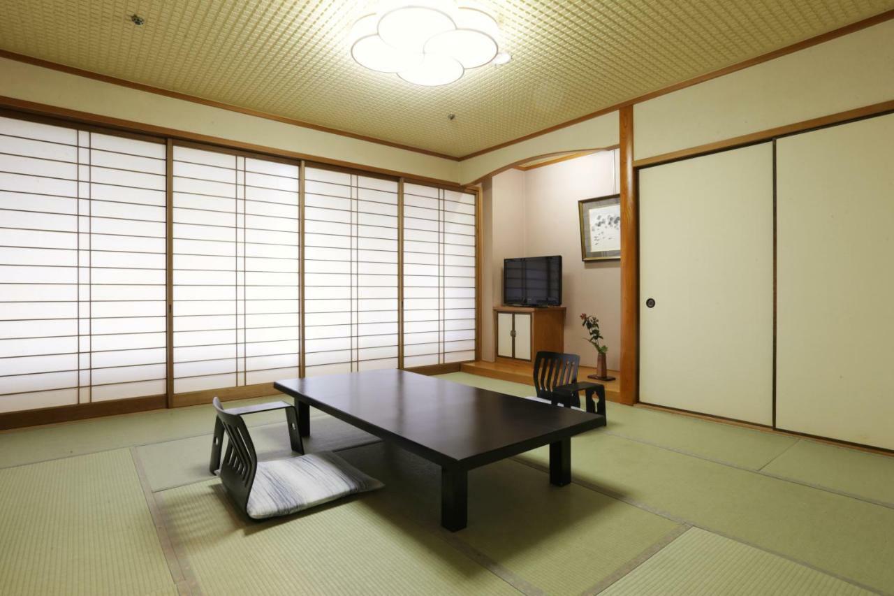 Shirahama Key Terrace Hotel Seamore Экстерьер фото